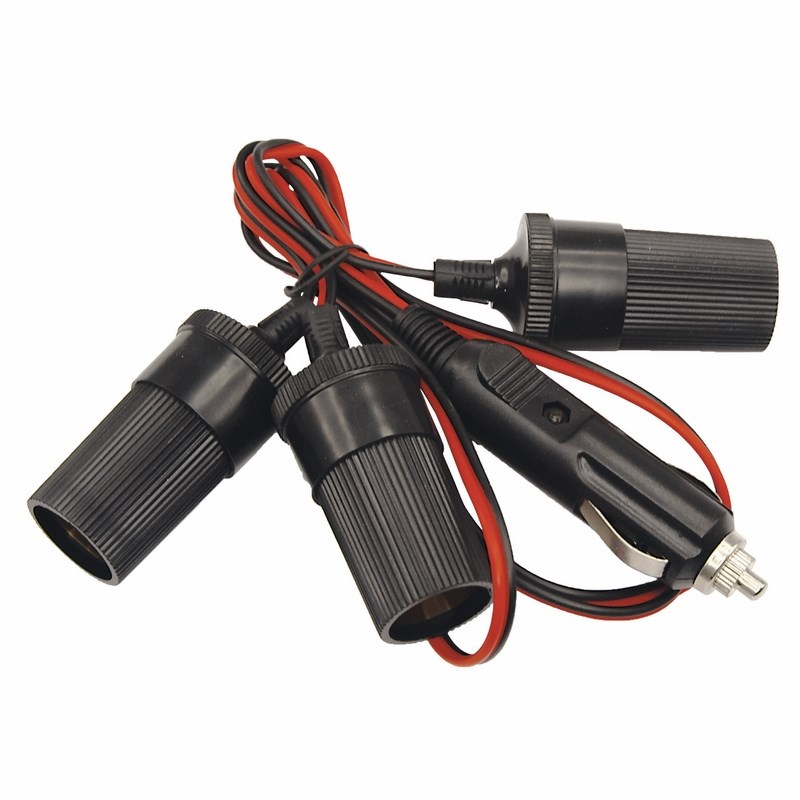 Разветвитель автоприкуривателя 3 гнезда шнур FD-1817 Разветвитель автоприкуривателя 3 гнезда шнур FD-1817